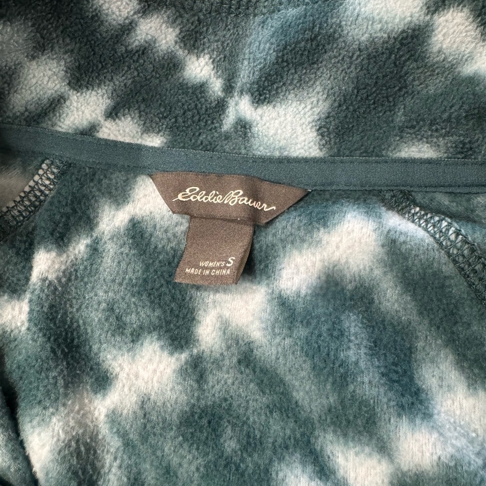 Blue Tie-Dye Sweater - Picture 3 of 4